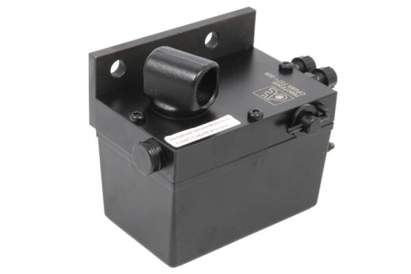7. 77025 pompa/siłownik odchylania kabiny kierowcy dt spare parts - obrazek 2