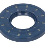 B06-2194 Uszczelniacz piasty BTA