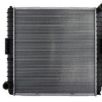 CR 124 000P Chłodnica silnika MAHLE
