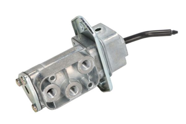 2. 46012 ręczny zawór hamulcowy dt spare parts - obrazek 2