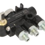 2.70082 Zawór poziomowania kabiny DT SPARE PARTS