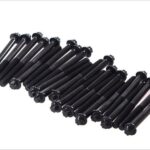14-32238-01 Zestaw śrub głowicy cylindrów REINZ