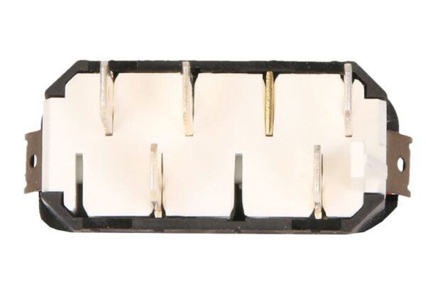 4. 62067 włącznik świateł dt spare parts - obrazek 2