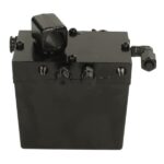 TEQ-03.015 Pompa/siłownik odchylania kabiny kierowcy AKUSAN