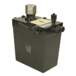 7.77029 Pompa/siłownik odchylania kabiny kierowcy DT SPARE PARTS