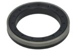 B06-2215 Uszczelniacz piasty BTA