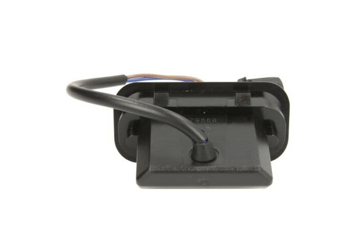 3. 32052 lampa oświetlenia tablicy rej. Dt spare parts - obrazek 2
