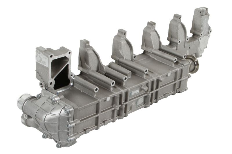 1E40994B445767Ef2052B701D3B74178D01Ecd3C4E7A0832C7D45F99817F1563052Ee3254B6853Fbe7Fe73246B4Cf7059Bffb09841170Fe60Afa8D569D38342F Ce 38 000p chłodnica spalin mahle - obrazek 1