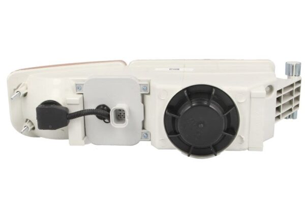 3. 31045 lampa przeciwmgielna przód dt spare parts - obrazek 2
