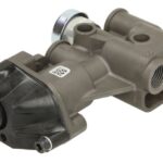 PN-10950 Zawór sterujący osią podnoszoną PNEUMATICS